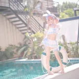 花柒Hana《夏日甜芯泳装写真》主题写真：37张全套美图