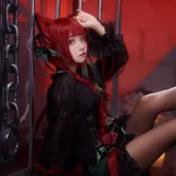 花柒Hana《火焰猫燐》主题写真：10张全套美图