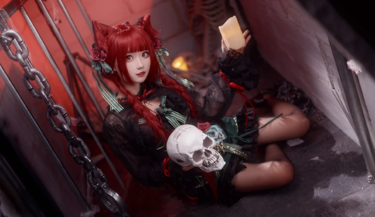 花柒Hana《火焰猫燐》主题写真：10张全套美图