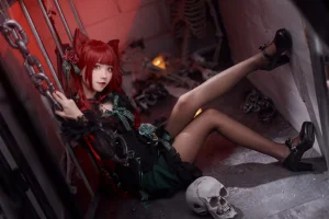花柒Hana《火焰猫燐》主题写真：10张全套美图