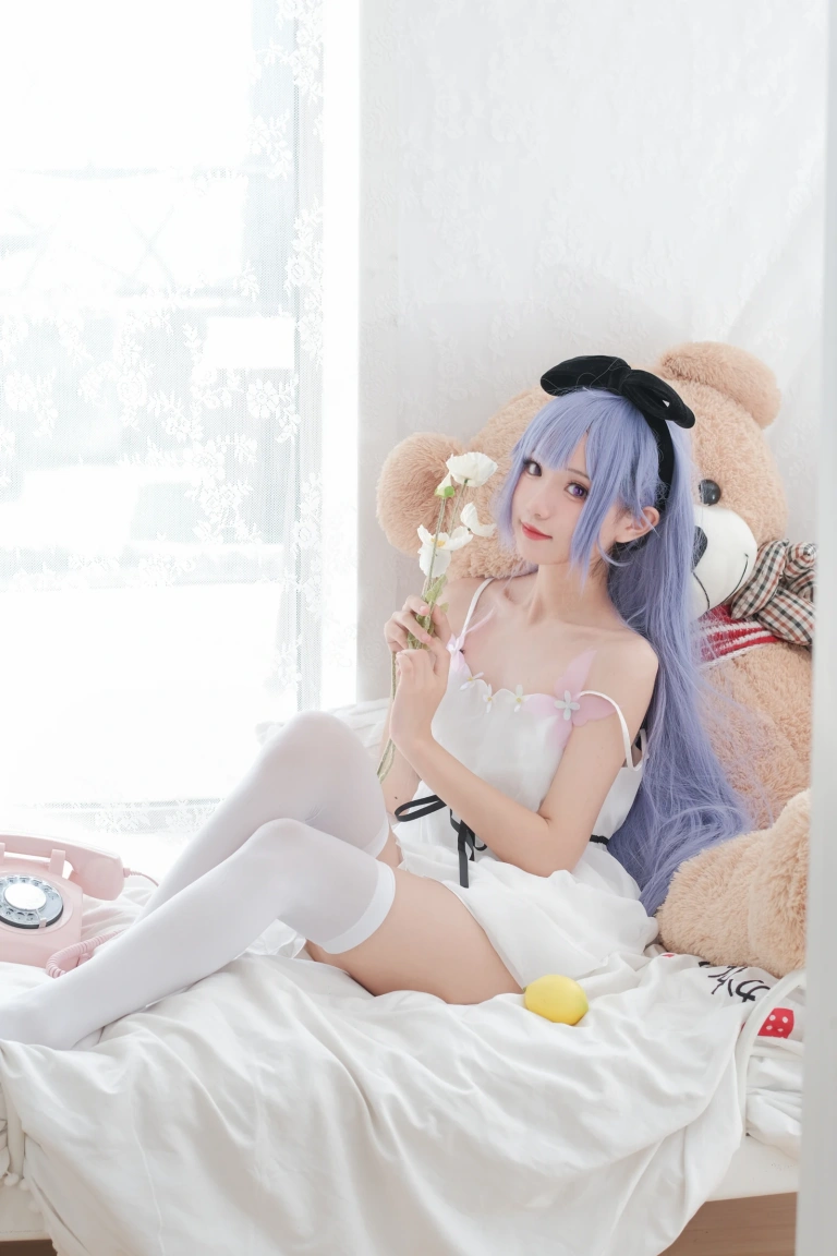 花柒Hana《独角兽清凉阅读时光》主题写真：20张全套美图