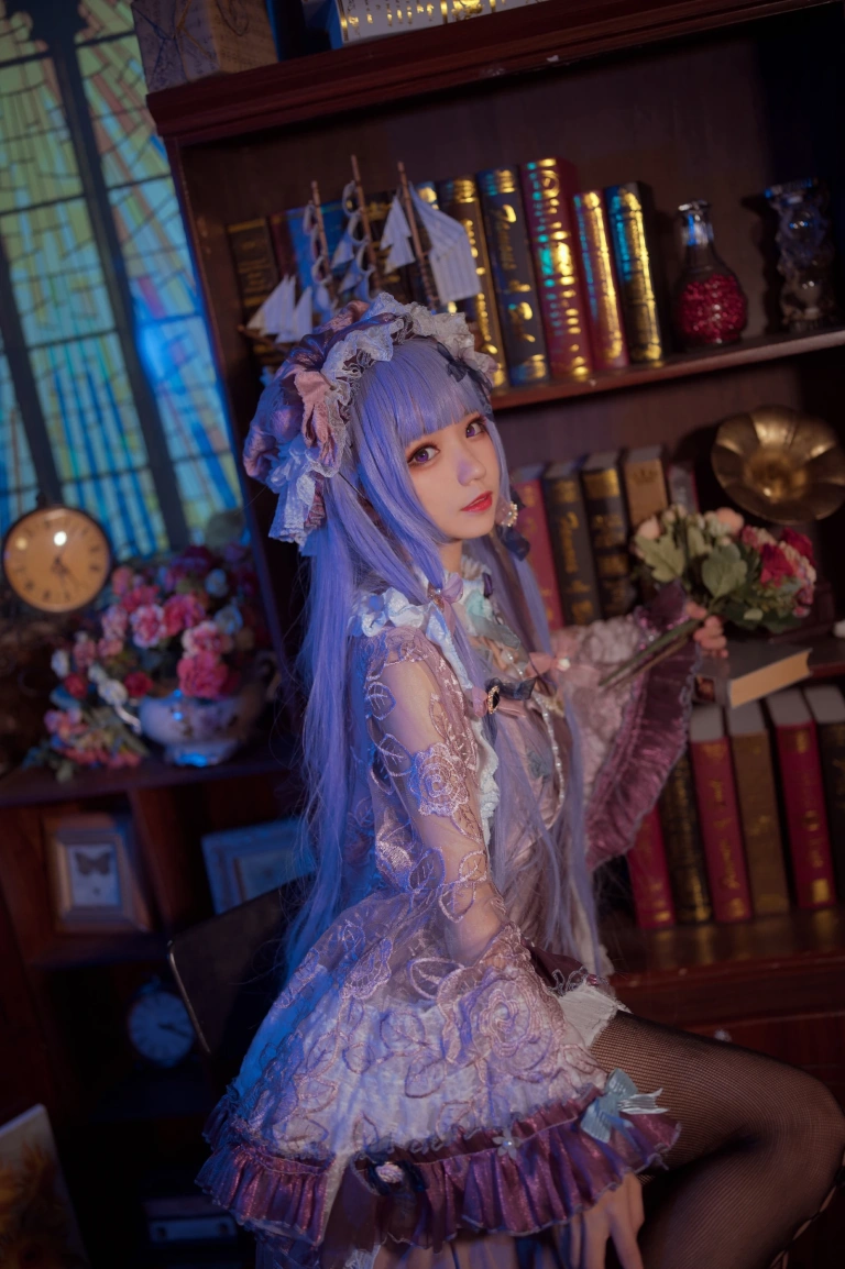 花柒Hana《帕秋莉睡衣》主题写真：13张全套美图