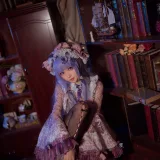 花柒Hana《帕秋莉睡衣》主题写真：13张全套美图