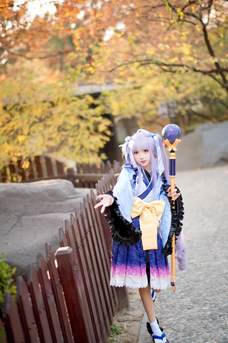 花柒Hana《镜华（小仓唯）cos正片》主题写真：18张全套美图