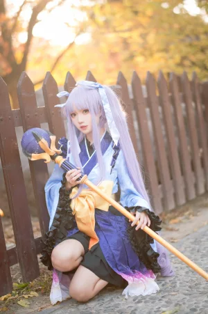 花柒Hana《镜华（小仓唯）cos正片》主题写真：18张全套美图