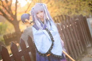 花柒Hana《镜华（小仓唯）cos正片》主题写真：18张全套美图