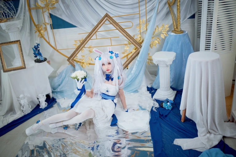 花柒Hana《拉菲花嫁》主题写真：28张全套美图