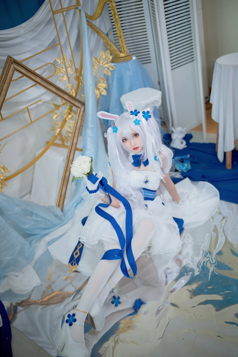 花柒Hana《拉菲花嫁》主题写真：28张全套美图