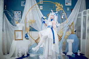 花柒Hana《拉菲花嫁》主题写真：28张全套美图
