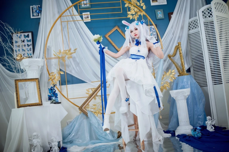 花柒Hana《拉菲花嫁》主题写真：28张全套美图