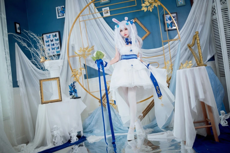 花柒Hana《拉菲花嫁》主题写真：28张全套美图