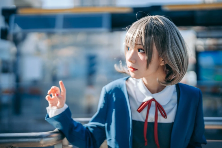 花柒Hana《唐可可校服》主题写真：15张全套美图