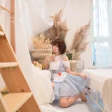 花柒Hana《爱丽丝》主题写真：9张全套美图