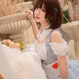 花柒Hana《爱丽丝》主题写真：9张全套美图