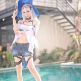 花柒Hana《斯卡蒂泳装》主题写真：17张全套美图