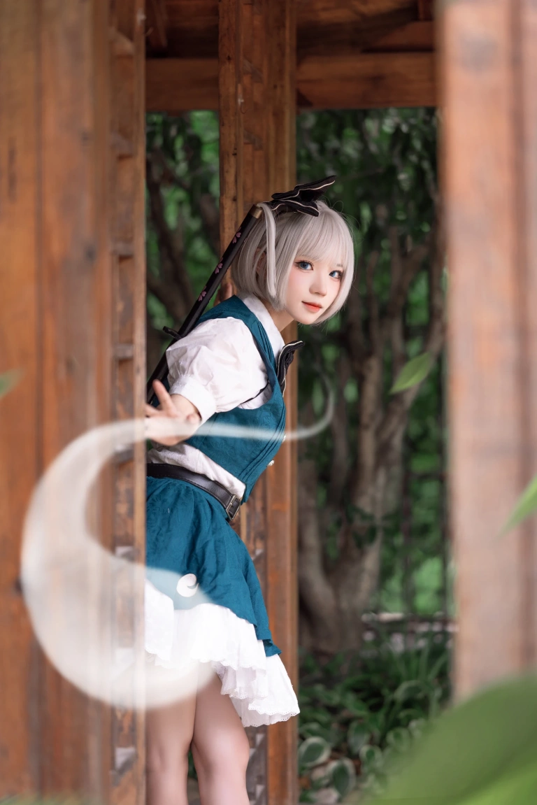 花柒Hana《魂魄妖梦cos夏版》主题写真：15张全套美图