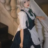 花柒Hana《星雨咲夜女仆》主题写真：9张全套美图