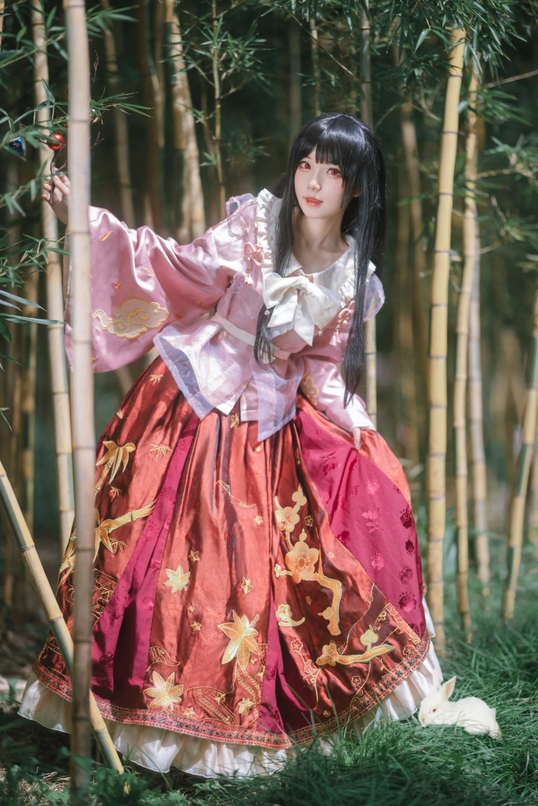 花柒Hana《蓬莱山辉夜》主题写真：11张全套美图