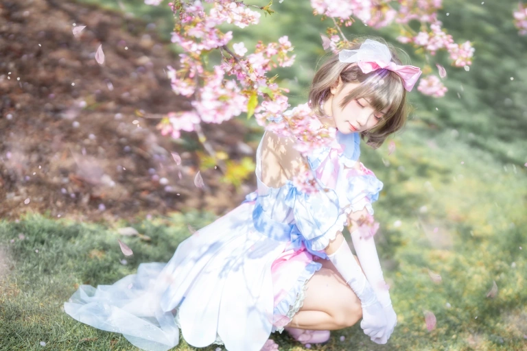 花柒Hana《唐可可打歌服》主题写真：9张全套美图