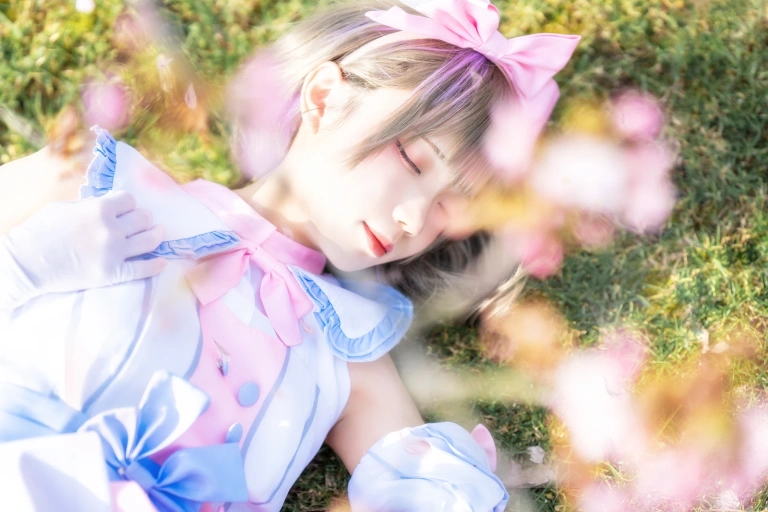 花柒Hana《唐可可打歌服》主题写真：9张全套美图