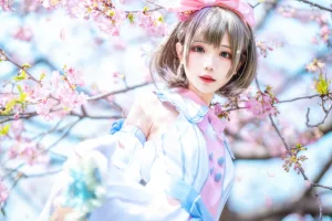 花柒Hana《唐可可打歌服》主题写真：9张全套美图