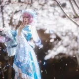 花柒Hana《星雨幽幽子》主题写真：9张全套美图