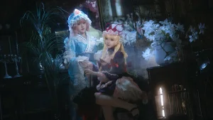 花柒Hana&肃雨雨雨《八云紫+西行寺幽幽子》主题写真：16张全套美图