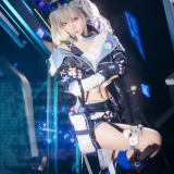 花柒Hana《崩坏 星穹铁道 银狼》主题写真：17张全套美图