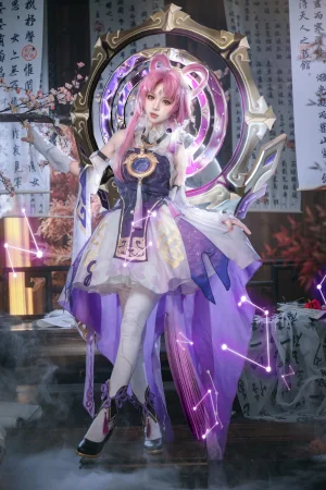 花柒Hana《崩坏 星穹铁道 符玄》主题写真：14张全套美图