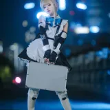 花柒Hana《蔚蓝档案 飞鸟马时》主题写真：15张全套美图