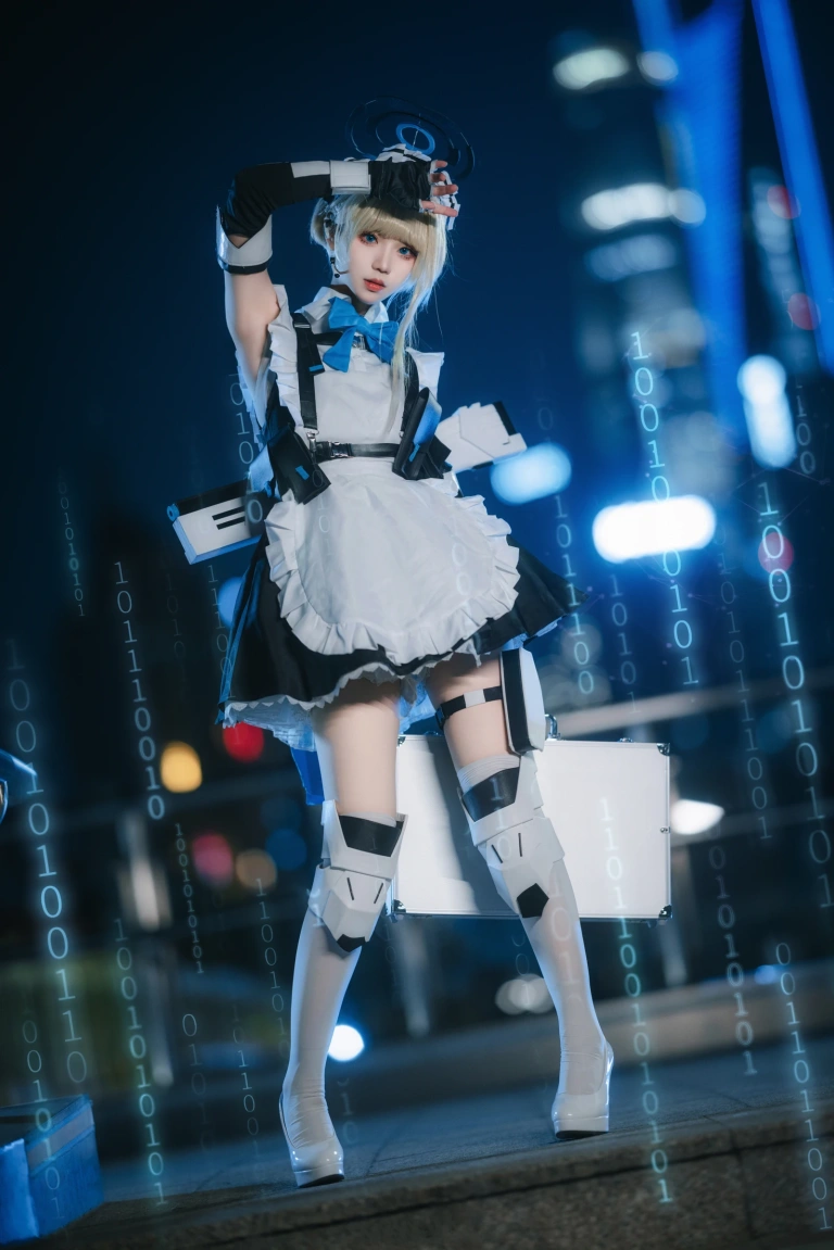 花柒Hana《蔚蓝档案 飞鸟马时》主题写真：15张全套美图