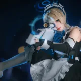 花柒Hana《蔚蓝档案 飞鸟马时》主题写真：15张全套美图