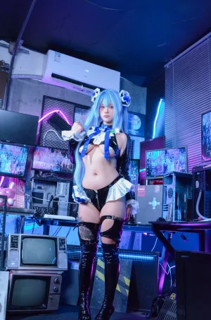 叉烧hibiki《NIKKE 汉塞尔》主题写真：114张全套美图，含7个视频