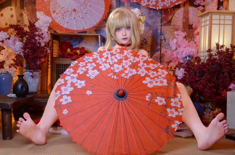 叉烧hibiki《碧蓝航线 光荣 新春》主题写真：67张全套美图，含4个视频