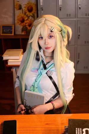 叉烧hibiki《鸣潮 琳奈》主题写真：137张全套美图，含7个视频