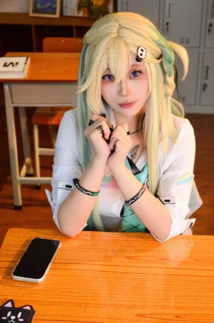 叉烧hibiki《鸣潮 琳奈》主题写真：137张全套美图，含7个视频
