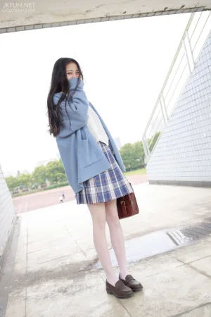 森萝财团《JKFUN-003 甜米》主题写真：150张全套美图，含1个视频