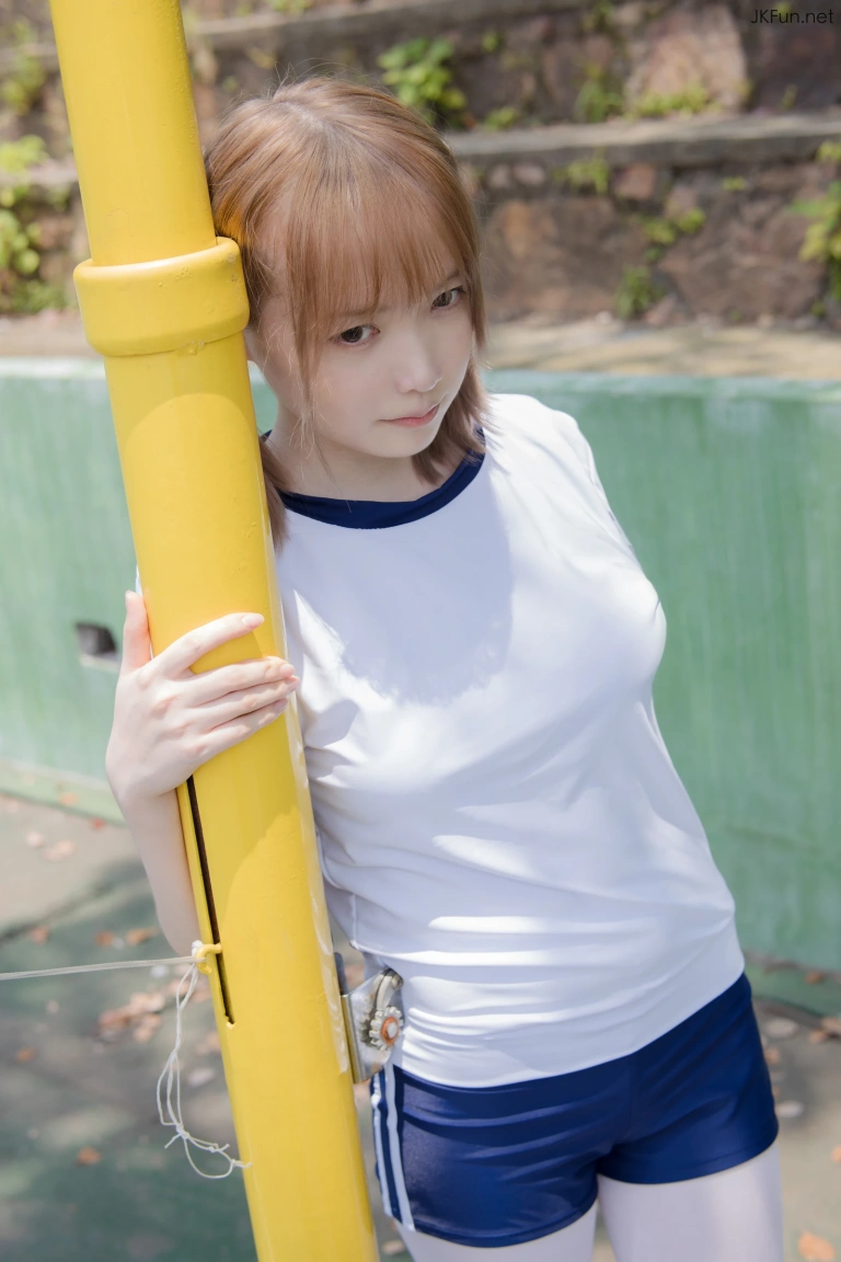 森萝财团《JKFUN-019 《外景体操服》 80D白丝 Aika》主题写真：139张全套美图，含1个视频