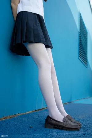 森萝财团《JKFUN-026 《雪糕游乐园》 15D白丝 默陌》主题写真：75张全套美图，含1个视频