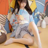 森萝财团《JKFUN-027 《花里胡哨的民宿》 15D白丝 默陌》主题写真：65张全套美图，含1个视频