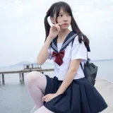 森萝财团《JKFUN-028 《抑郁湖边与绝望天台》 15D白丝 默陌 赠：《躁动而潮湿的JIO》》主题写真：58张全套美图，含2个视频