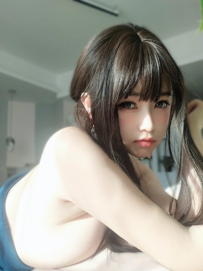 女主K《乘凉的姐姐》主题写真：92张全套美图，含2个视频