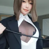 女主K《大胆的秘书》主题写真：107张全套美图，含5个视频