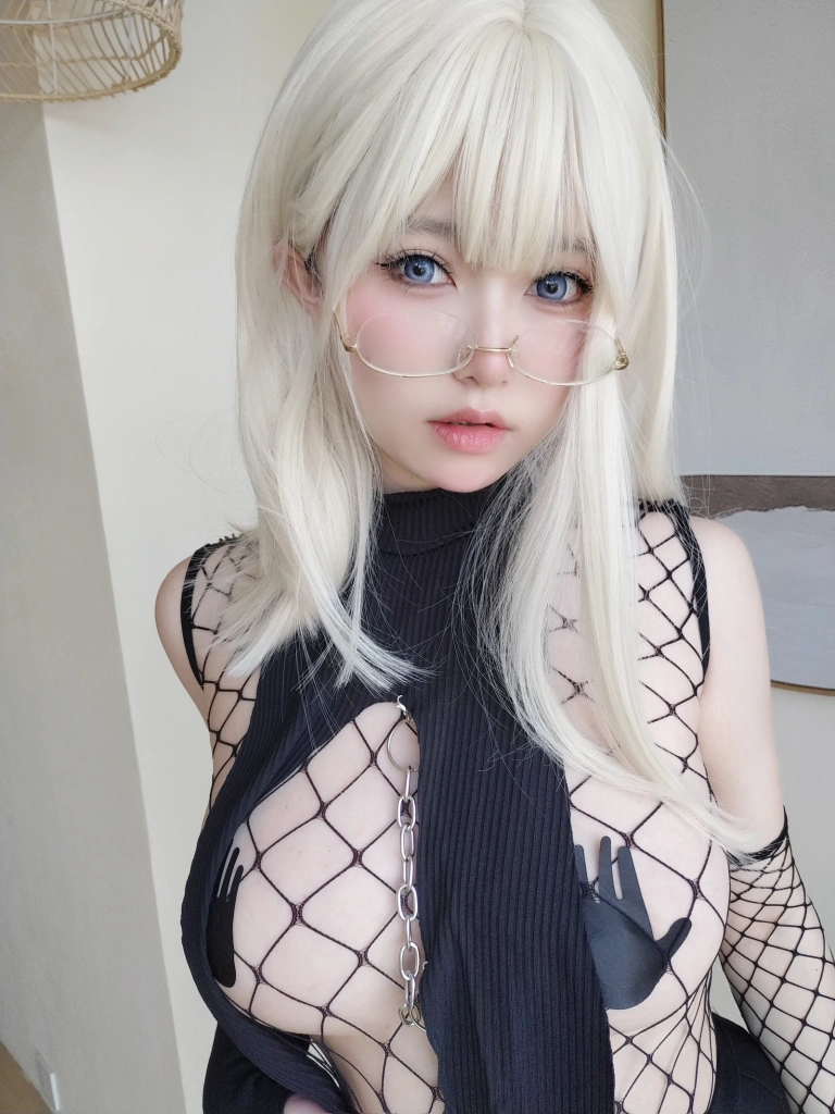 女主K《战败忍者》主题写真：42张全套美图
