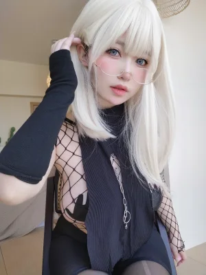 女主K《战败忍者》主题写真：42张全套美图
