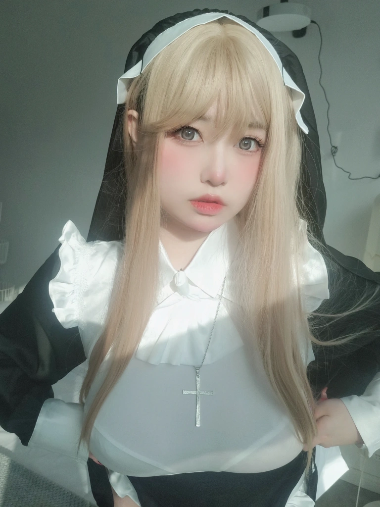 女主K《修女》主题写真：80张全套美图