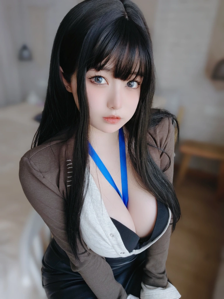 女主K《上司的秘密》主题写真：109张全套美图，含1个视频