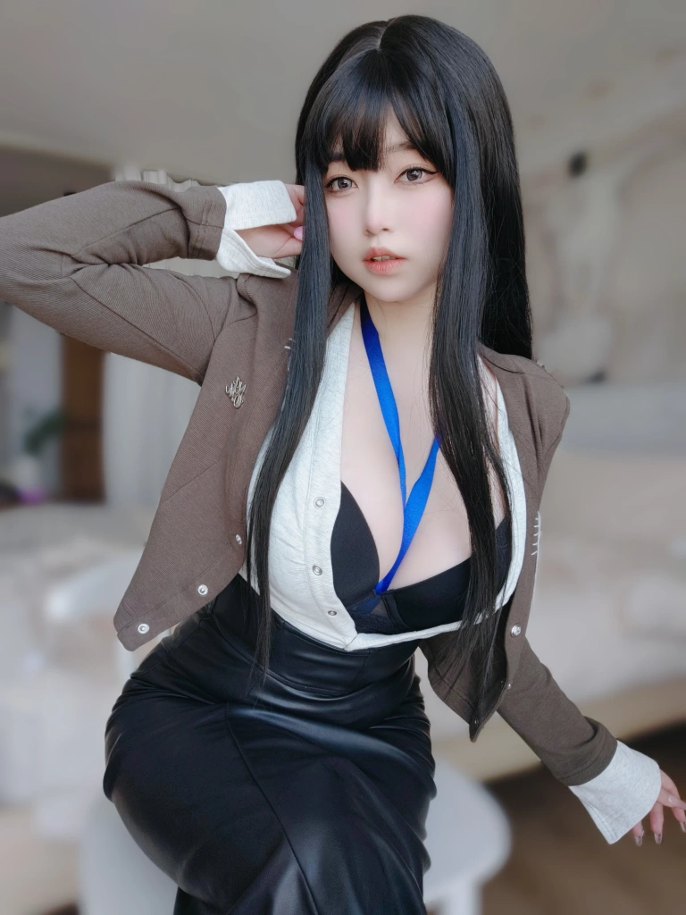 女主K《上司的秘密》主题写真：109张全套美图，含1个视频