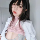 女主K《保健医师》主题写真：100张全套美图