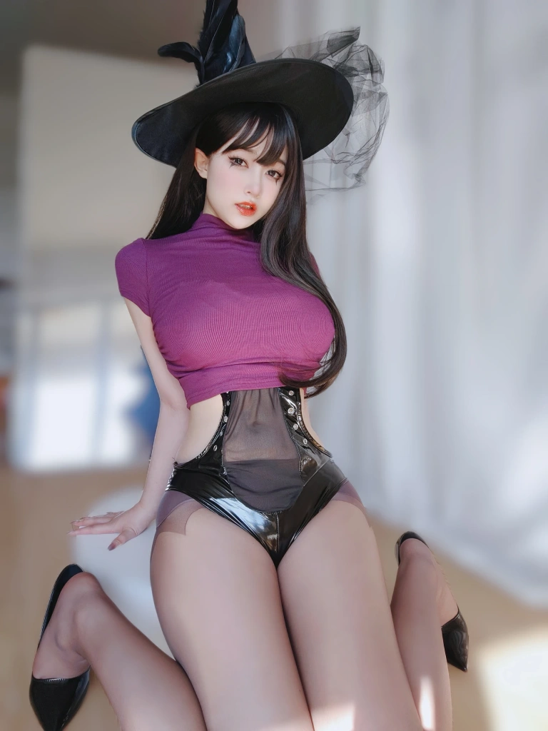 女主K《魔女の日常》主题写真：92张全套美图，含1个视频